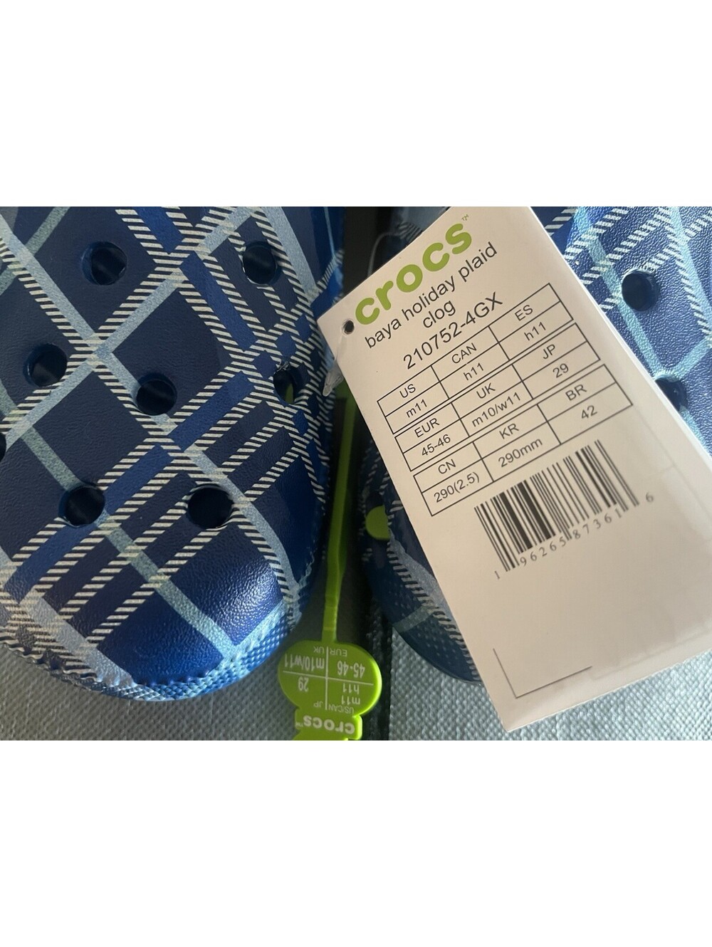 Crocs Baya Holiday Blue Plaid Clogs Christmas J Mens Sz 11 - 210752-4GX - NWT - Picture 4 of 4